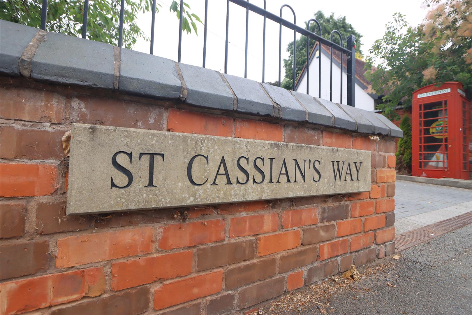 2 bed property in The Village, Kidderminster